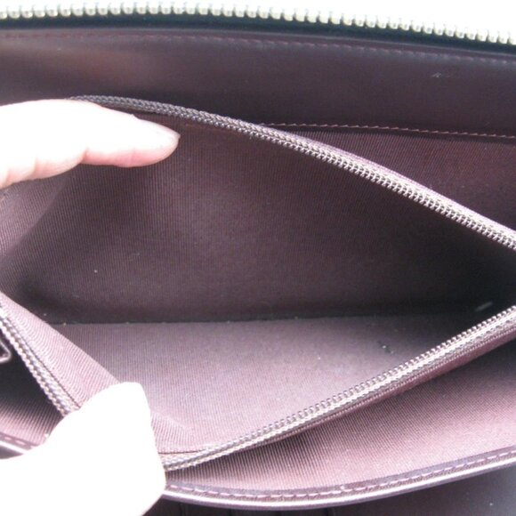 Vintage Chanel Black Caviar Leather Leather Long Bag Wallet - Picture 14 of 16